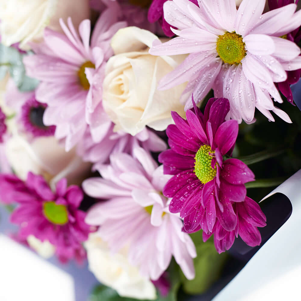 Mixed Lavender Floral Gift Set - Los Angeles Delivery.