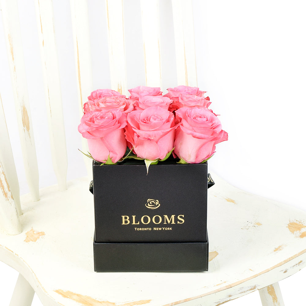 Impeccable Pink Rose Hat Box. Los Angeles Blooms - Los Angeles Delivery
