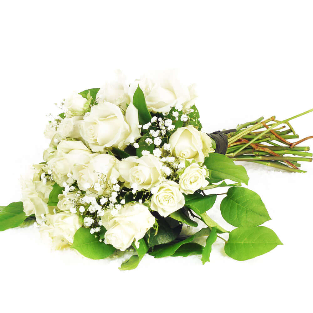 White Spray Rose Bouquet – how the gift is presented