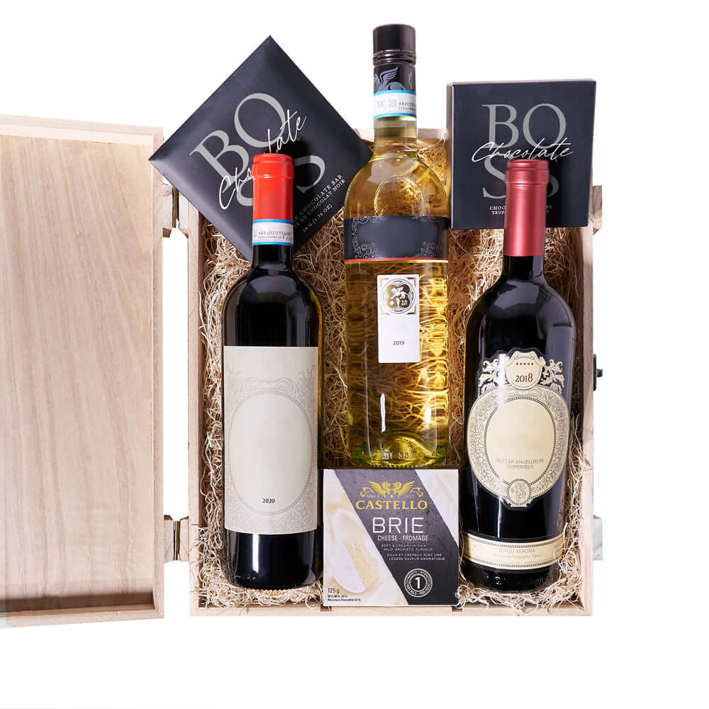 Castello Brie Wine Gift Box – how the gift is presented
