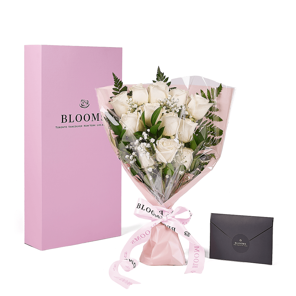 White Rose Bouquet Tied with Ribbon in Flower Box – how the gift is presented