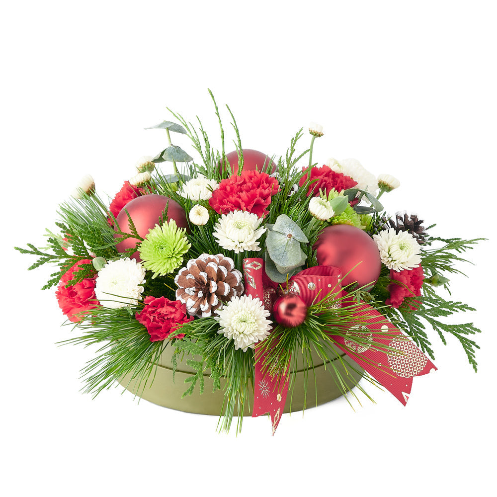 Holiday Mixed Floral Arrangement with Daisies and Carnations – how the gift is presented