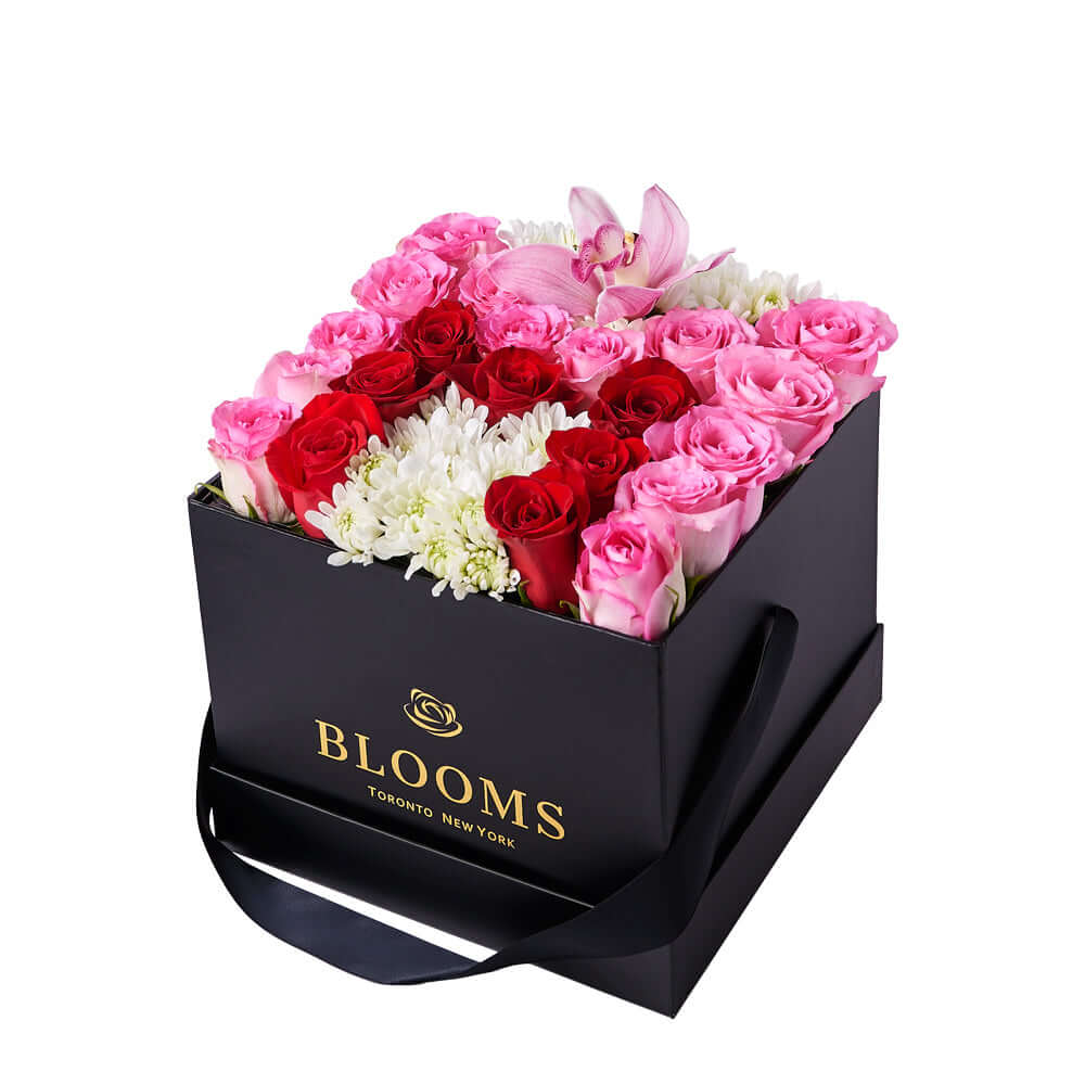Floral Letter M Arrangement for Mom – how the gift is presented