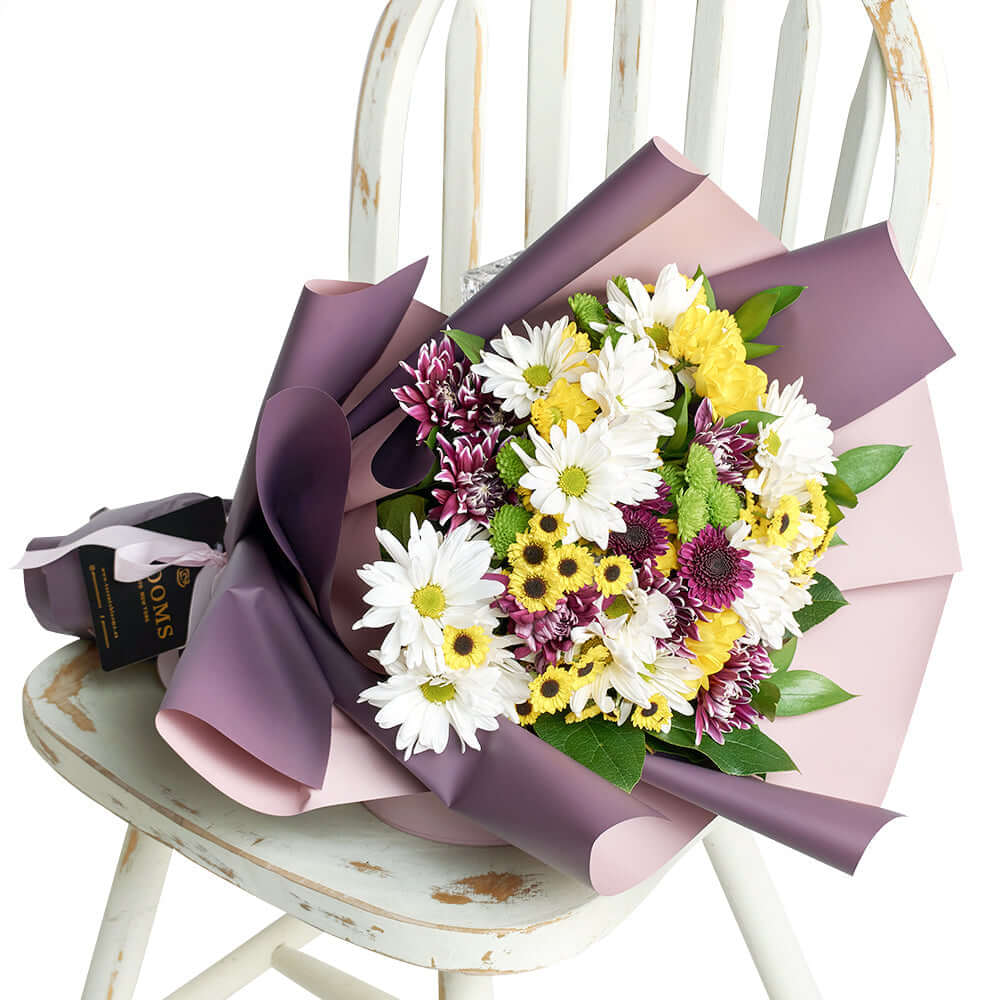 Mother's Day Wildflower Daisy Bouquet - Los Angeles Blooms Delivery.
