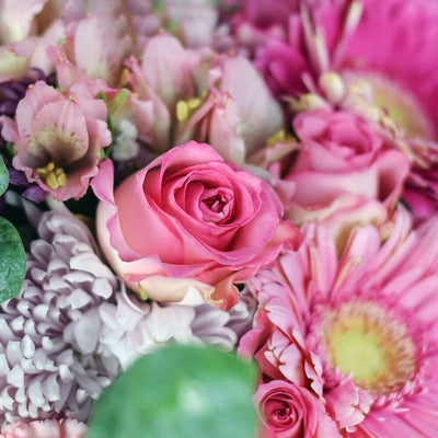 Pretty in Pink Mixed Flowers Bouquet. Mixed Floral Bouquet - Los Angeles Delivery.