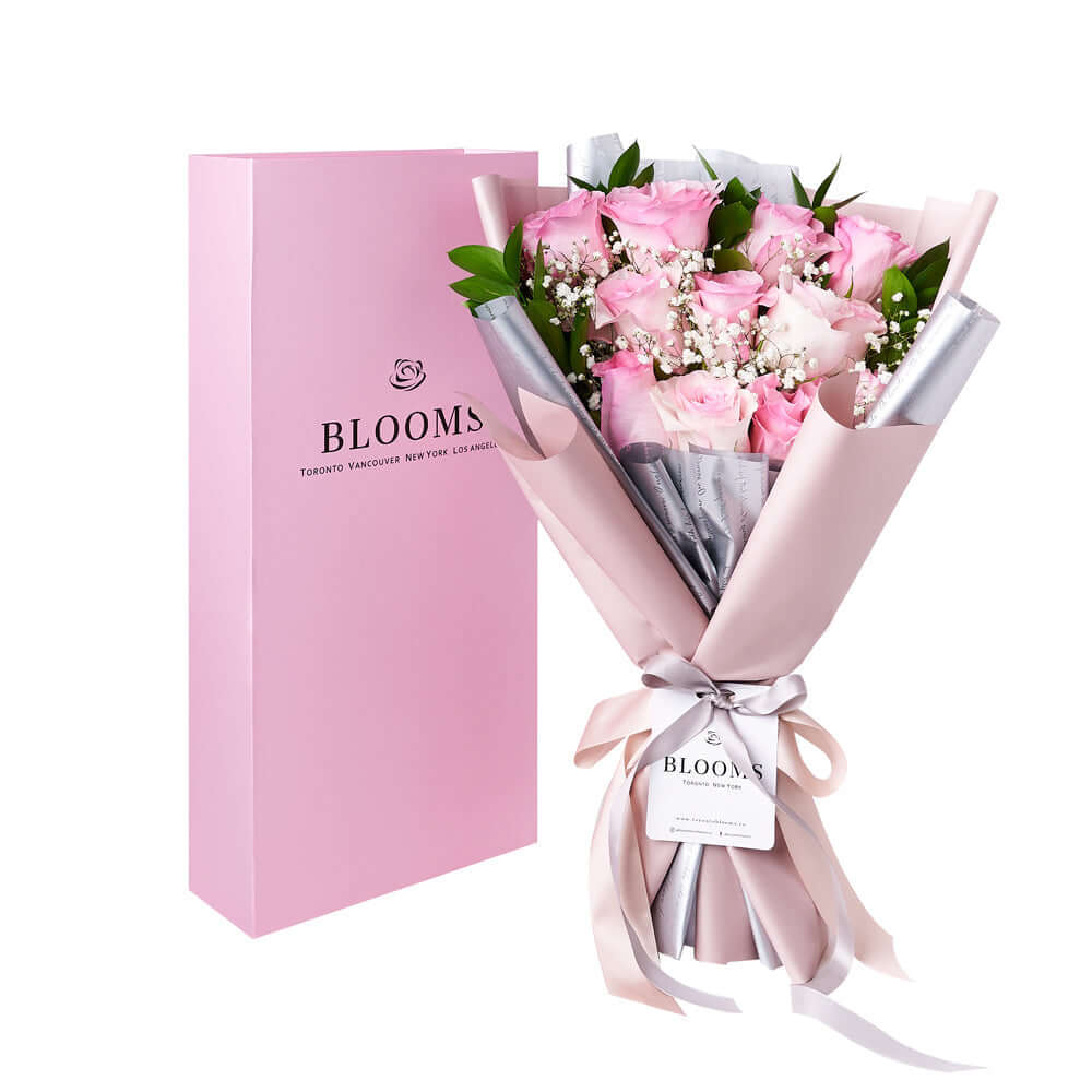 Elegant Pink Rose Bouquet with Floral Wrap – how the gift is presented