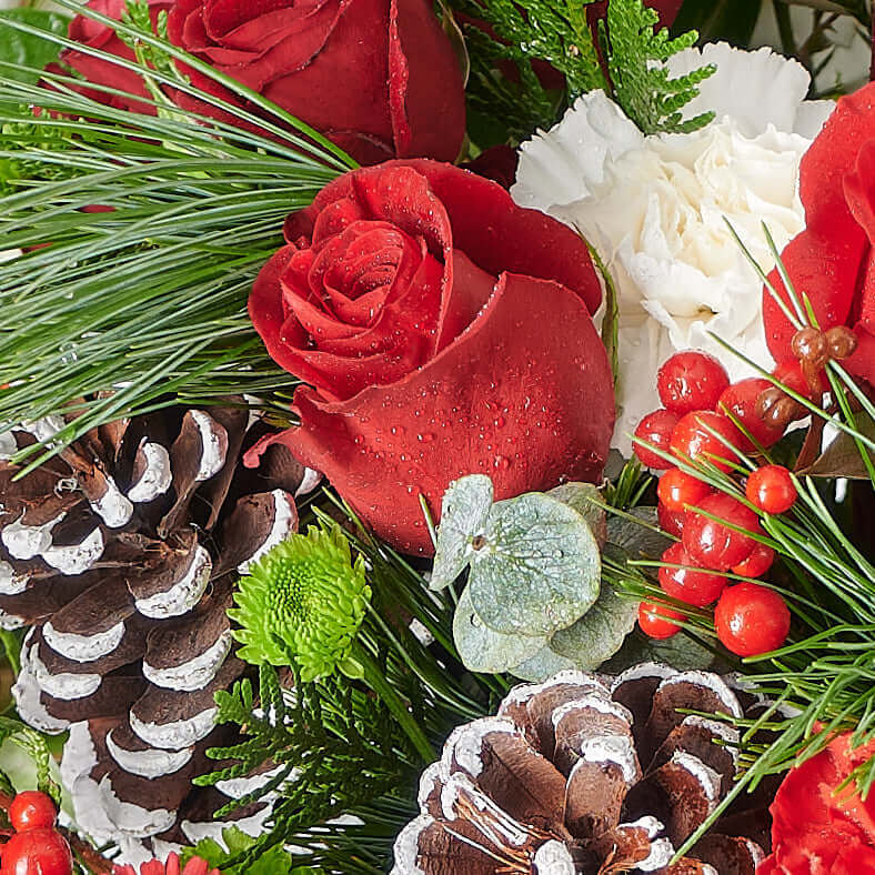 Mix Floral Arrangement, Floral Arrangement, holiday, christmas, Floral Gift, Floral Gift Box, Set 23993-2021, holiday flower box delivery, delivery flower box, christmas box Los Angeles, Los Angeles christmas box, Los Angeles Blooms