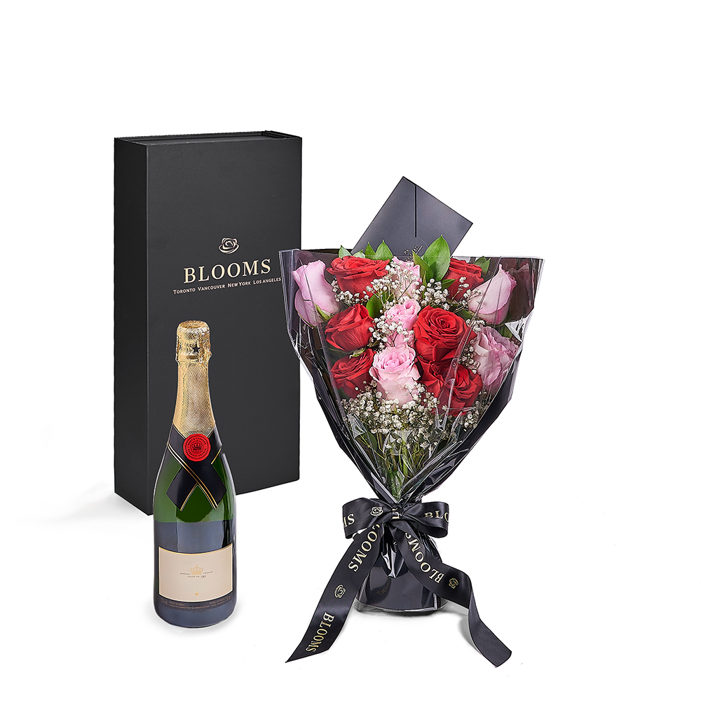 Valentine's Rose Bouquet of 6 Red & 6 Pink Roses with Sparkling Wine – how the gift is presented