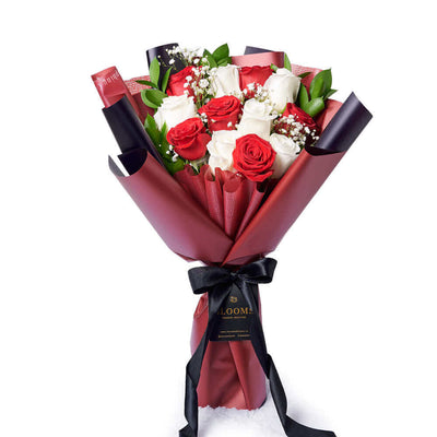 Valentine's Day 12 Stem Red & White Rose Bouquet. Los Angeles Blooms - Los Angeles Delivery.