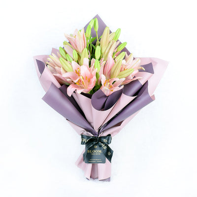 Berry Crush Lily Bouquet from Los Angeles Blooms - Flower Gift - Los Angeles Delivery.