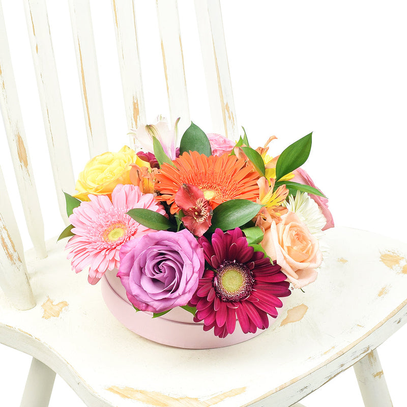 Celebrating Her Flower Gift – a gorgeous gift for any occasion. Los Angeles Blooms - Los Angeles Delivery