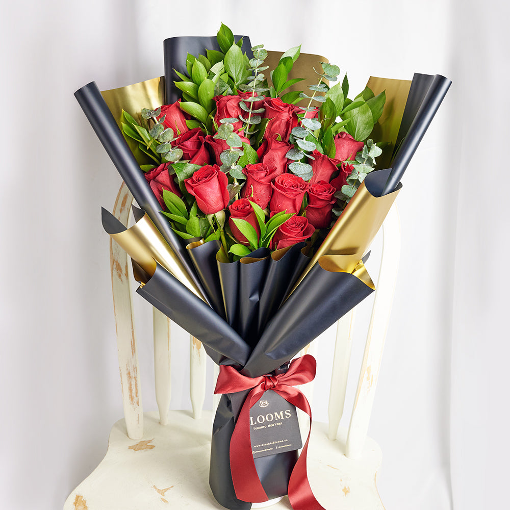 Classic Rose Bouquet. Red Rose bouquet - Los Angeles Delivery.