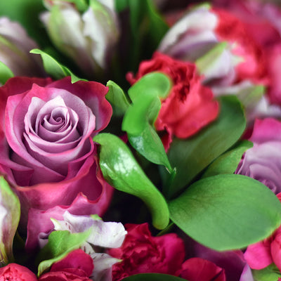Enchanting Mixed Rose Bouquet from Los Angeles Blooms - Flower Gift - Los Angeles Delivery.