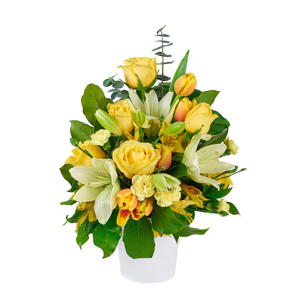 Pale Yellow Tulips Arrangement – how the gift is presented