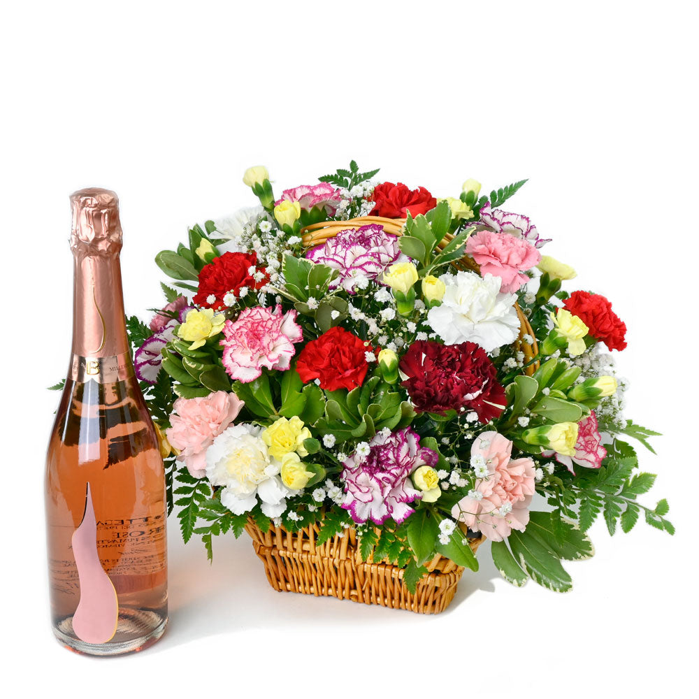 Carnation and Sparkling Wine Celebration – how the gift is presented