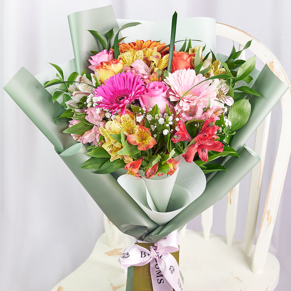 Parisian Brilliance Peruvian Lily Bouquet from Los Angeles Blooms - Mixed Flower Gift - Los Angeles Delivery.