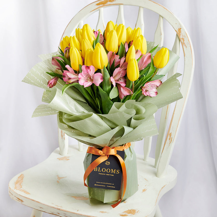 Spring Radiance Mixed Bouquet. Los Angeles Blooms - Los Angeles Delivery