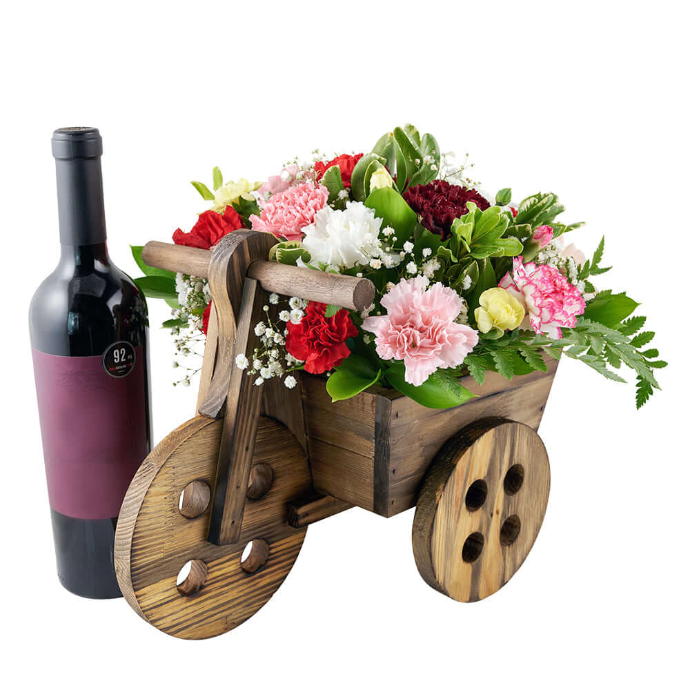 Floral Gift Basket with Red Wine – how the gift is presented