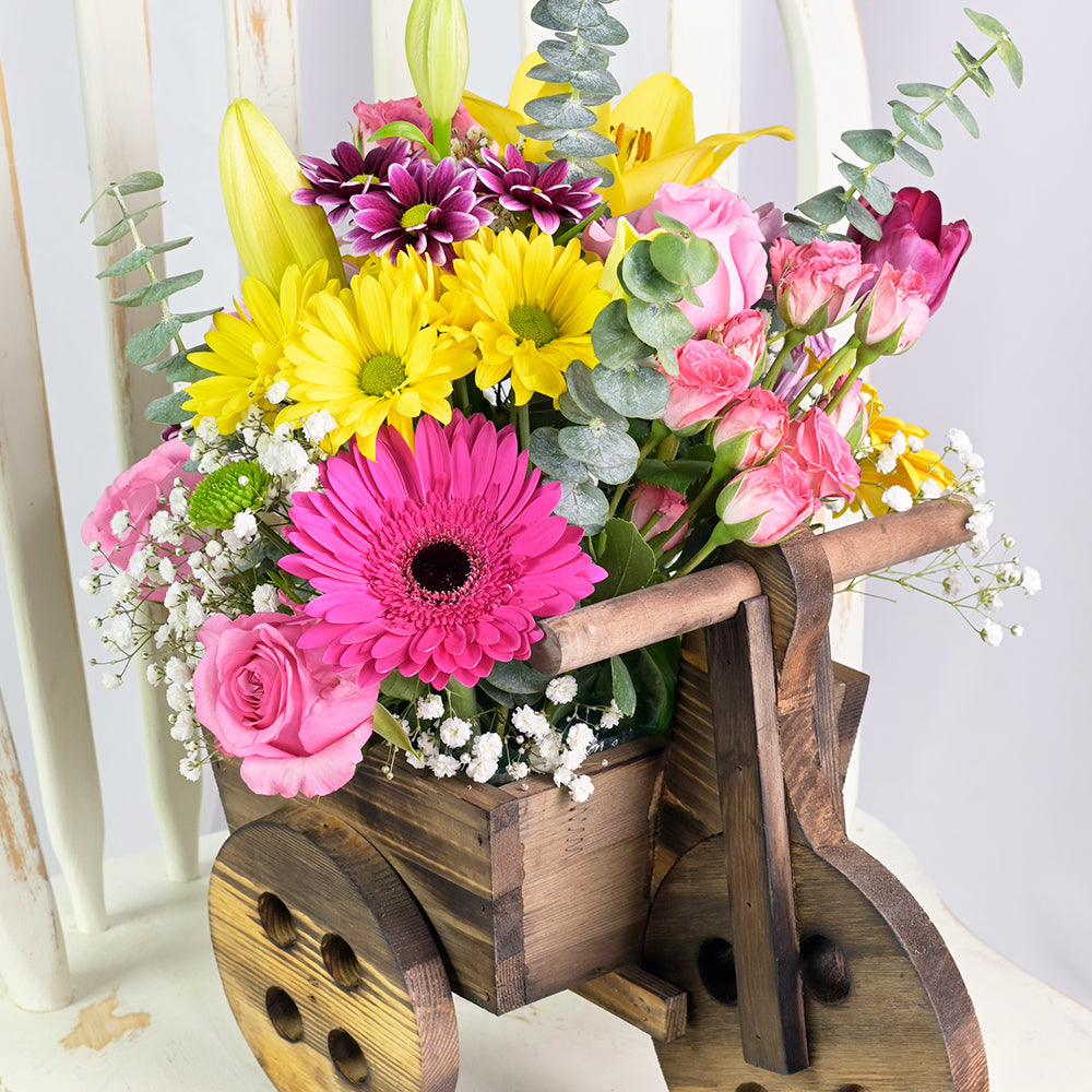 The Best Mother's Day Floral Gift - Wooden Planter Mix Floral Gift Basket - Los Angeles Blooms