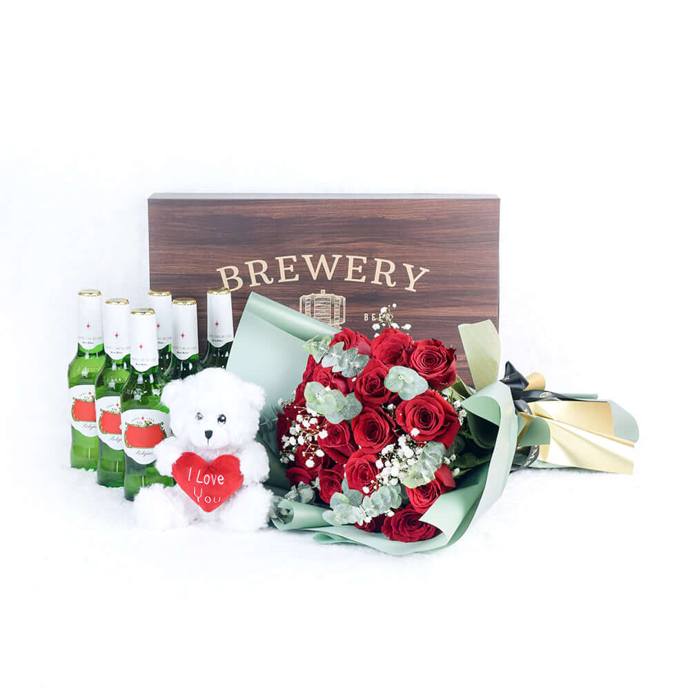 Beer Six-Pack with Plush Bear – how the gift is presented