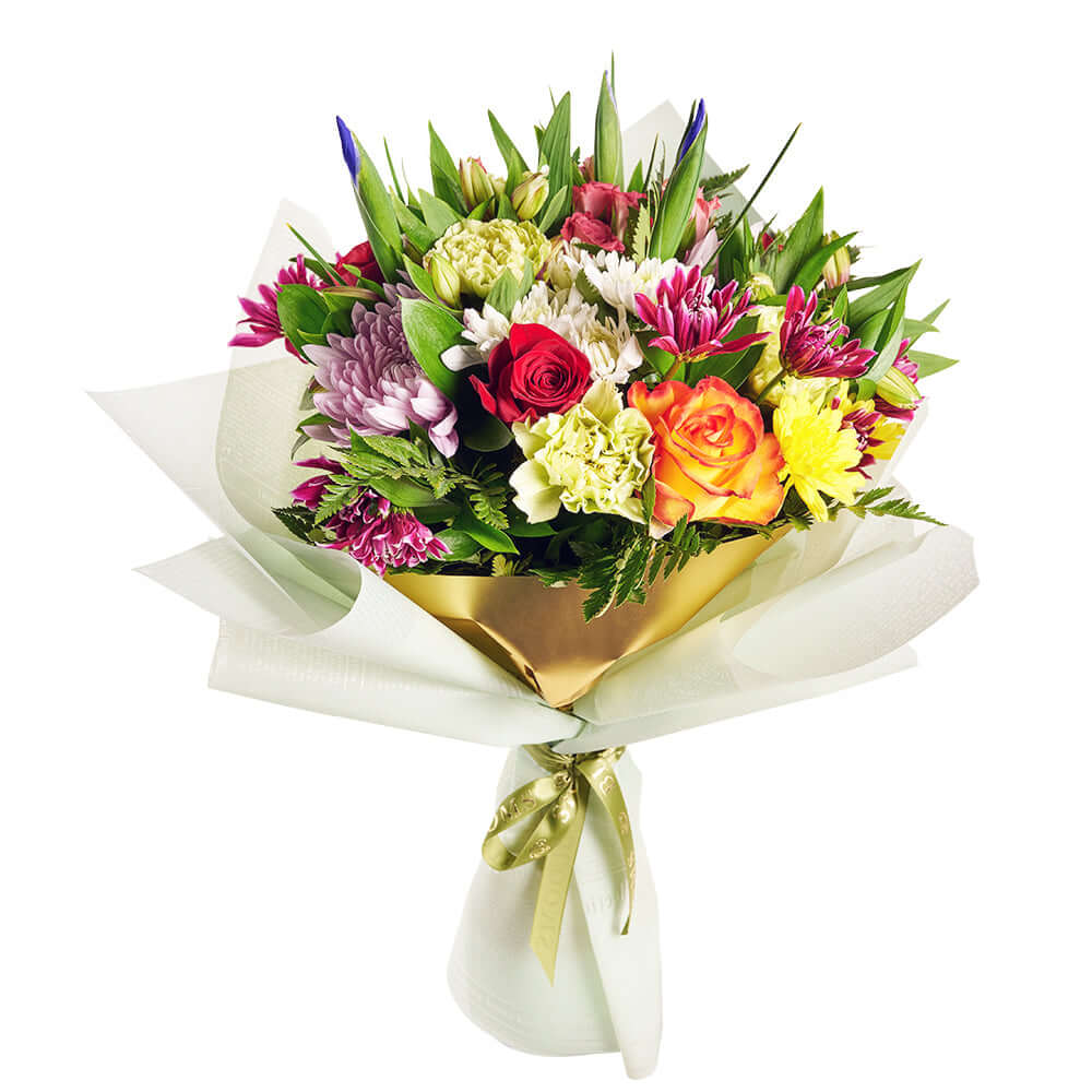 Luxury Mixed Rose and Carnation Bouquet Wrapped with Designer Ribbon – how the gift is presented