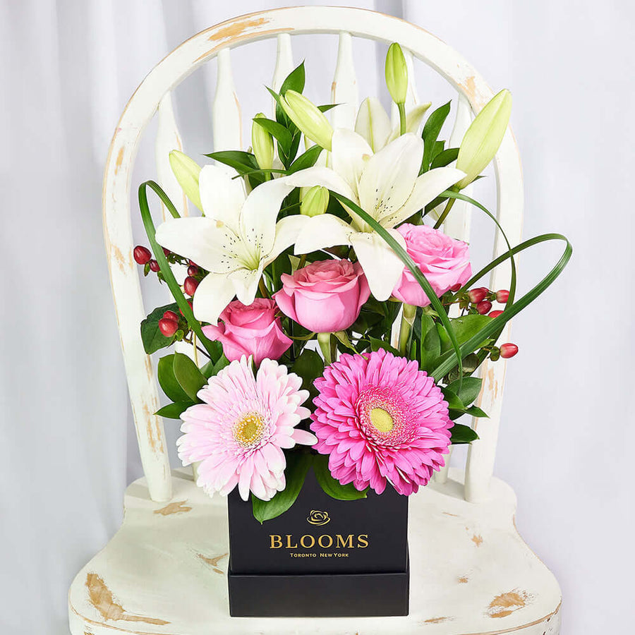 Vivid Mixed Floral Arrangement – Floral Gift Boxes– Los Angeles Blooms- Los Angeles Delivery